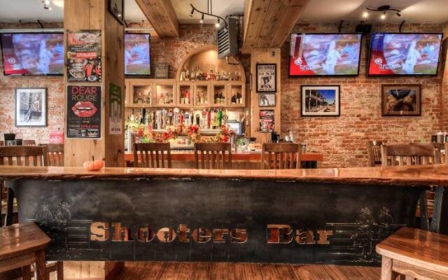 Western Hotel & Executive Suites