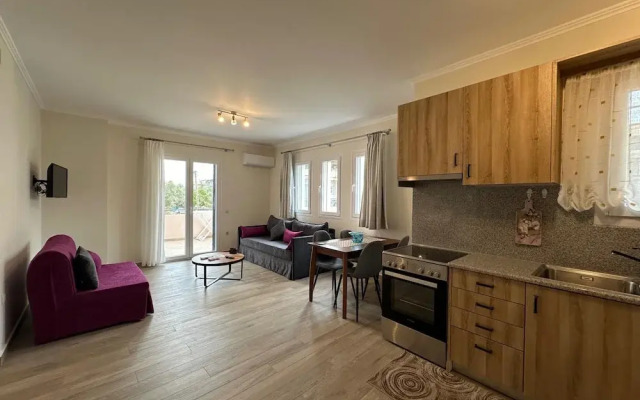 Michael Apartments - Private Parking