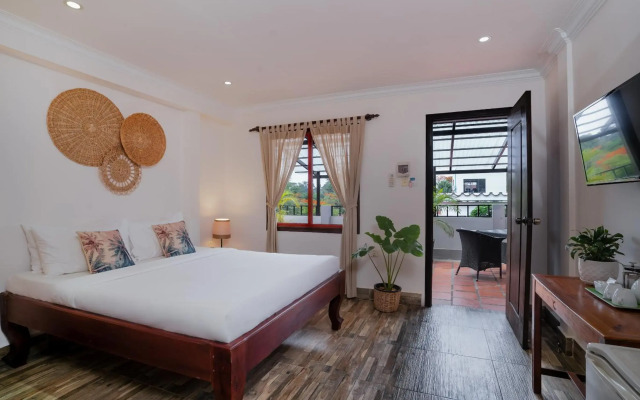 River Retreat Boutique Hotel