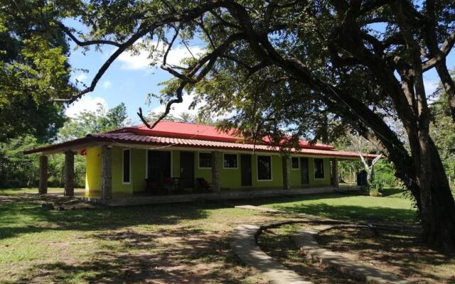 La Casa De Thurys
