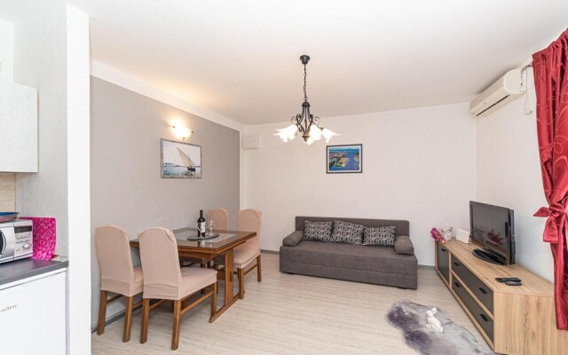 Awesome Apartment in Trogir With 1 Bedrooms and Wifi