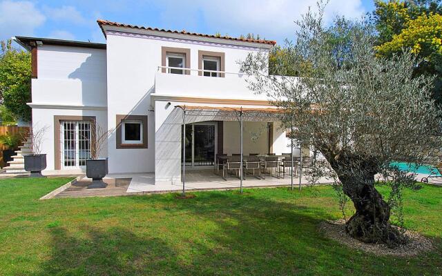 House Terrasse Croix Gardes(Ref 235.1)