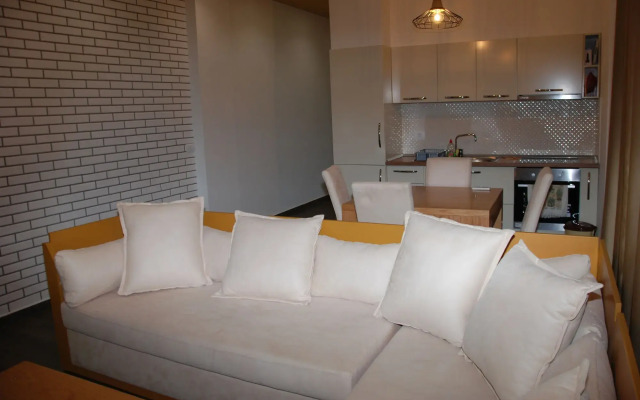 Sunrise Luxury Apartments