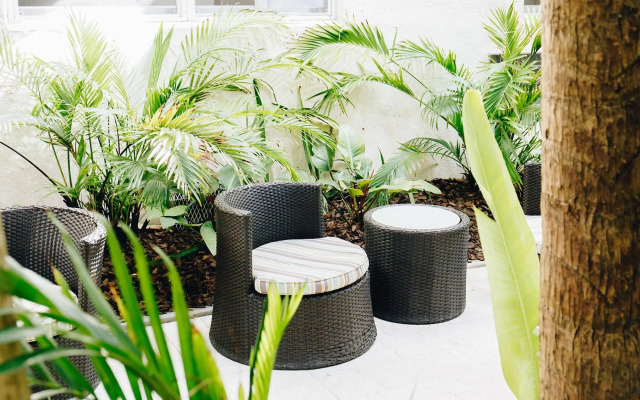 Riviere South Beach Hotel