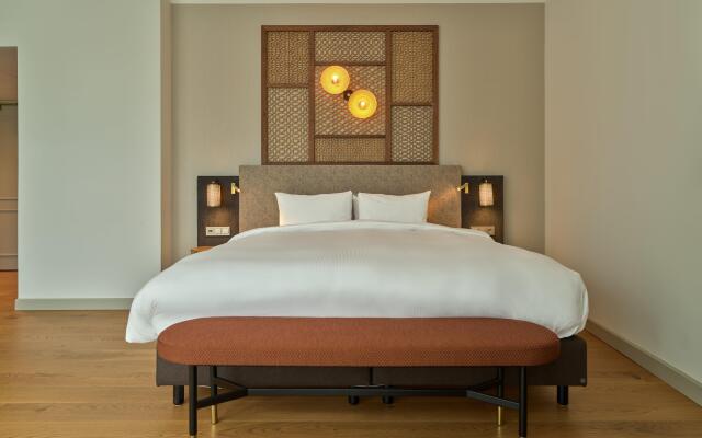 voco The Hague by IHG