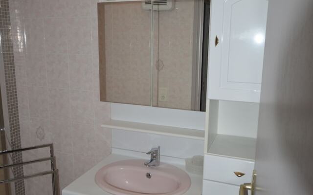 Good Value three- bedroom apartment