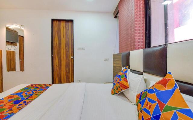 Fabhotel Acropole Inn