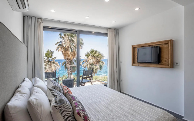 La Brezza Beach & Hotel Yalikavak