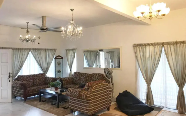 Tun Perak Homestay