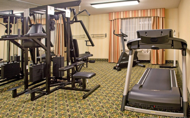 Holiday Inn Express Hotel & Suites Wabash by IHG