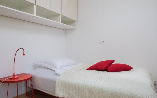Holiday House Kanica