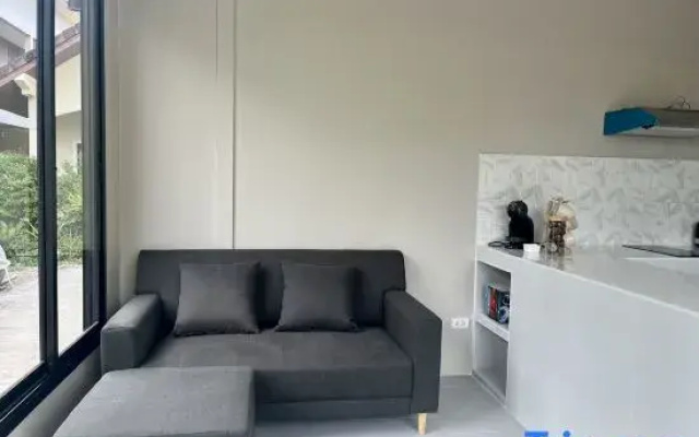The Grey House Palai Phuket