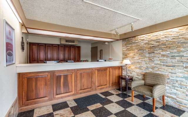 Econo Lodge Zanesville Downtown