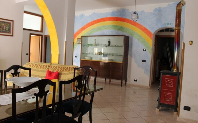 Amalfi Coast Incoming