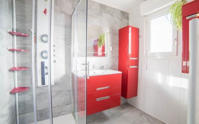 Huveaune -superbe t3 Duplex + Jardin+park