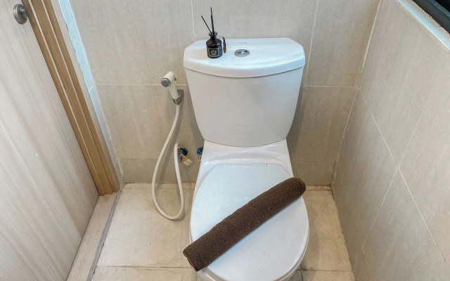 Good Place And Homey Studio Meikarta Apartment