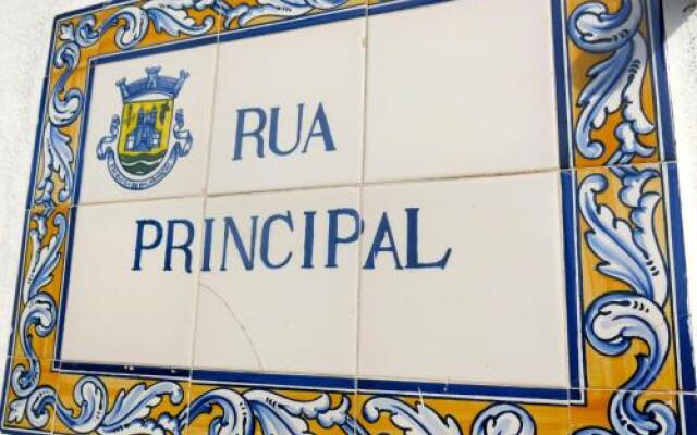 Sal da Costa Lodging