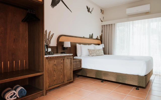 The Continental Hotel Broome