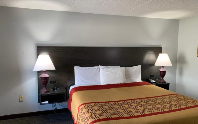 Pigeon Forge Parkway Inn