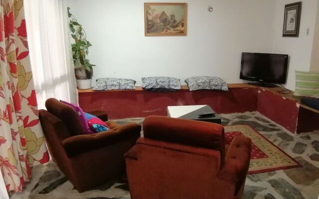 Room-9arches - House With Pool - in the