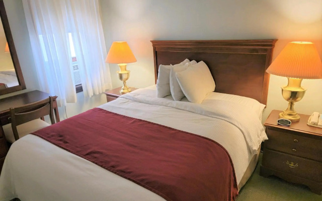 Penn Wells Historic Hotel