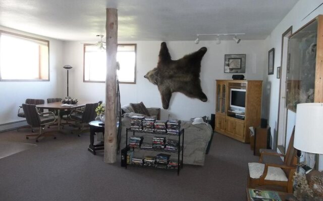 Top of the Rock Lodge