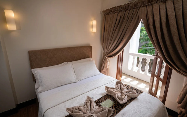West Loch Park Hotel Vigan