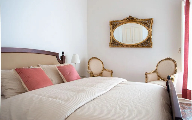 Santa Domenica Guest House