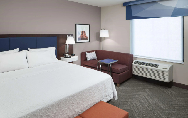 Hampton Inn & Suites Phoenix Downtown