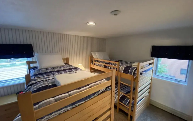 Pico Village Resort G301