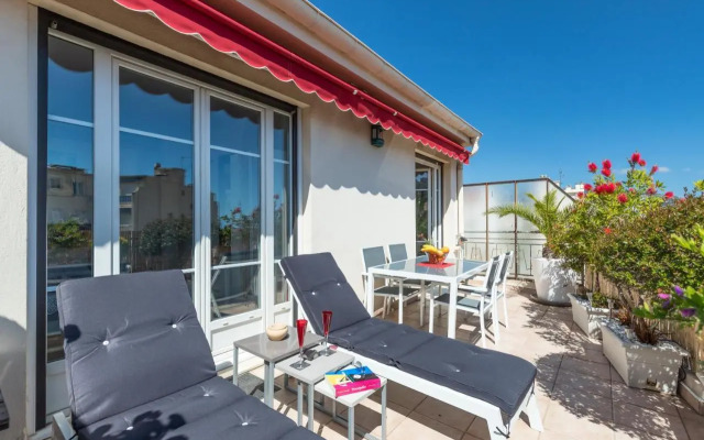 Le Mantega - F2 Moderne,Centre Ville, 2 Grandes Terrasses,Climatisation, Ascenseur