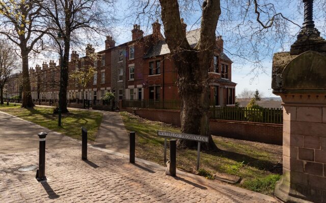 Waterloo House