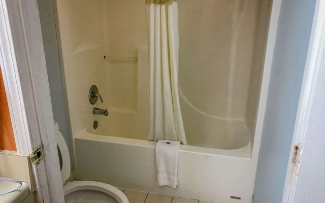 Motel 6 Ozark, AR
