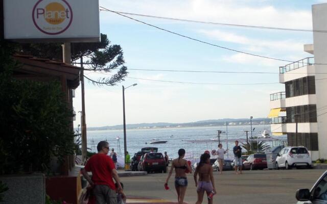 Planet Punta del Este Hostel