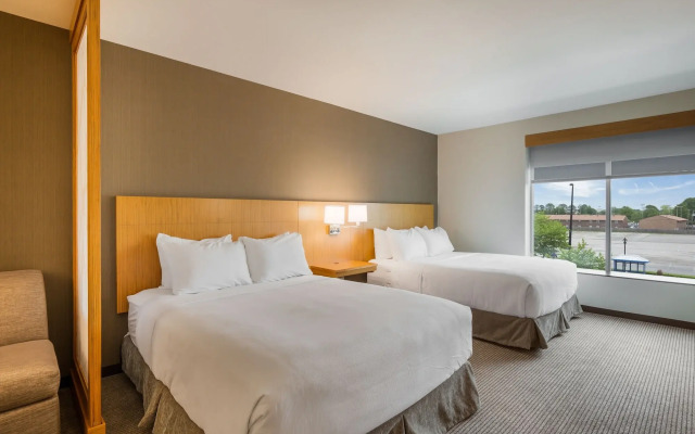 Hyatt Place Hampton Convention Center