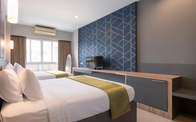 iCheck inn Gems Center Silom