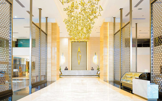 Gumaya Tower Hotel Semarang