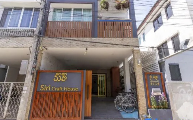 Private Luxury 4BR Pool Villa (Siri craft House) Nimman