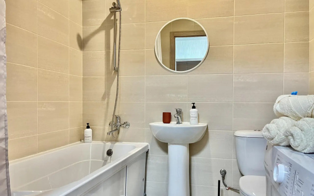 Apartment Saphirnaya 15