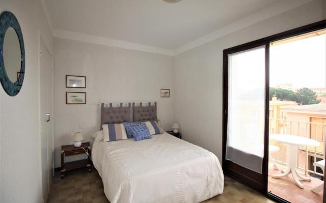 ESTORIL - T2 avec parking au coeur de la station