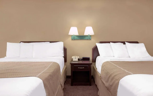 Days Inn Macon I-475