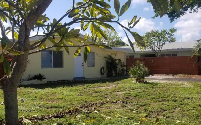 1340 SE 2nd st. Deerfield