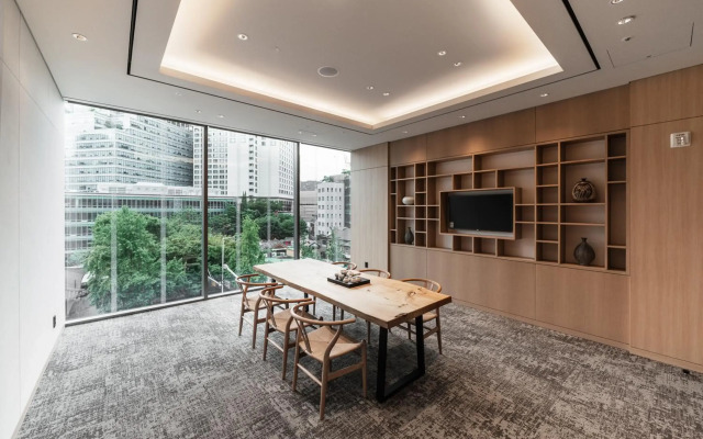 Nine Tree By Parnas Seoul Insadong