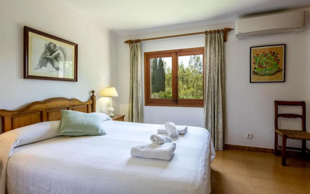 Villa - 2 Bedrooms with Pool and WiFi - 103235