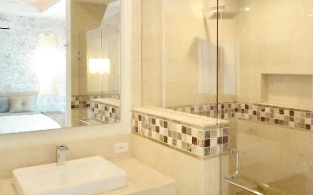 Romantic Zone V399 1 Bedroom