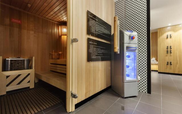 Holiday Inn Dresden - Am Zwinger by IHG