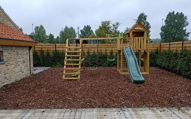 Mademoiselle Nineth met sauna