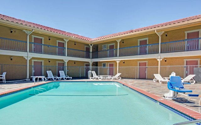 Days Inn by Wyndham San Jose