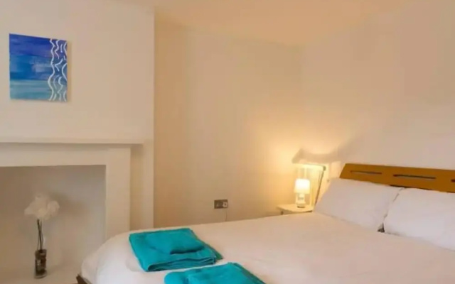Host Stay Victoria Gardens