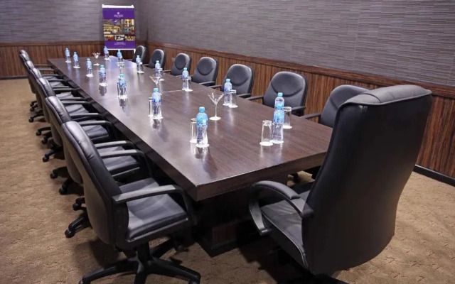 Park Regis Lotus Hotel